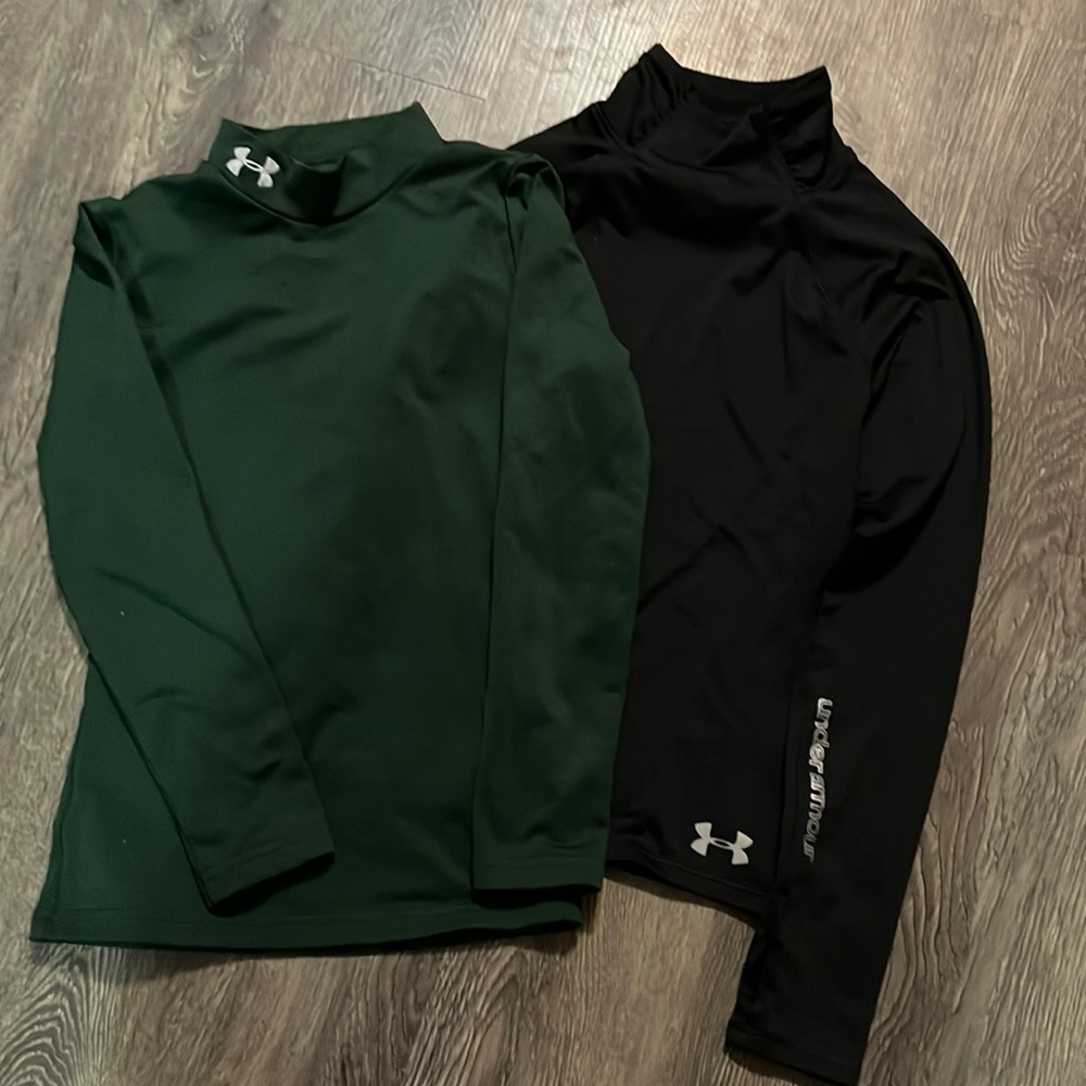 Girls under armour, cold gear, fitted, long sleeve shirts. size YSM